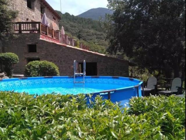 Chalet, Sales de Llierca