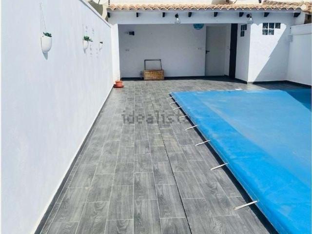 Chalet, Salinas