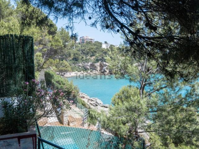 Chalet, Salou