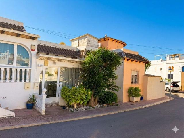 Chalet, San Miguel de Salinas