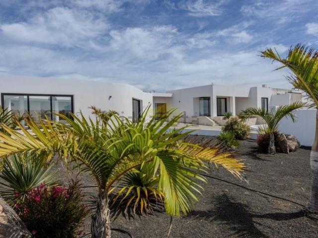 Chalet, San Bartolomé