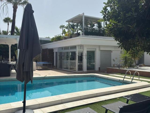 Chalet, San Eugenio Bajo, Adeje