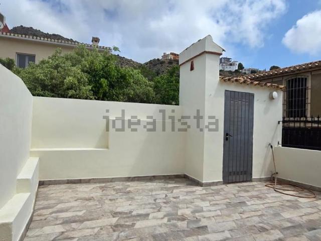 Chalet, Sanet y Negrals