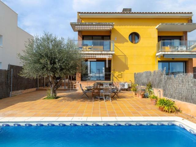 Chalet, Sant Vicenç de Montalt