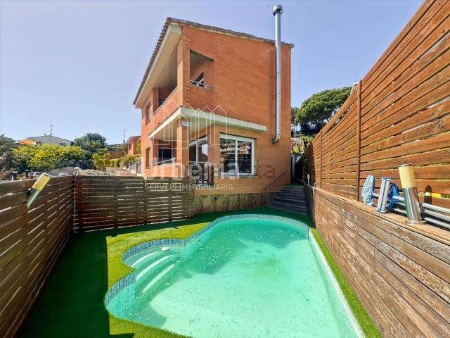 Chalet, Sant Vicenç de Montalt