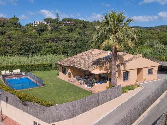 Chalet, Sant Vicenç de Montalt