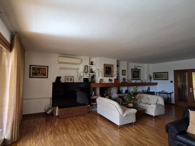 Chalet, Sant Vicenç de Montalt