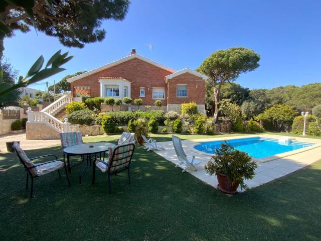 Chalet, Sant Vicenç de Montalt