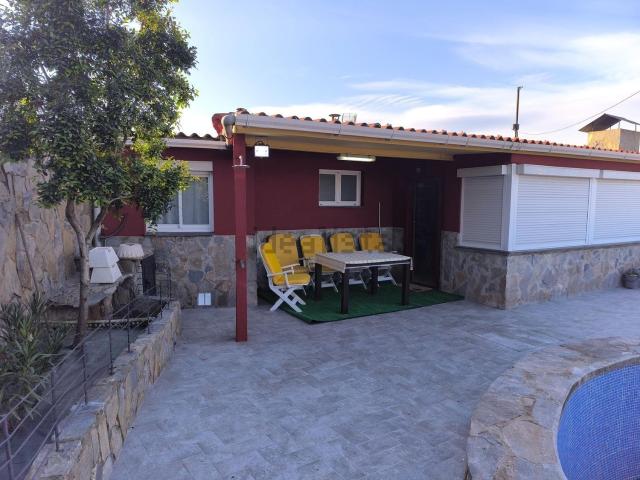 Chalet, Sant Vicenç Dels Horts