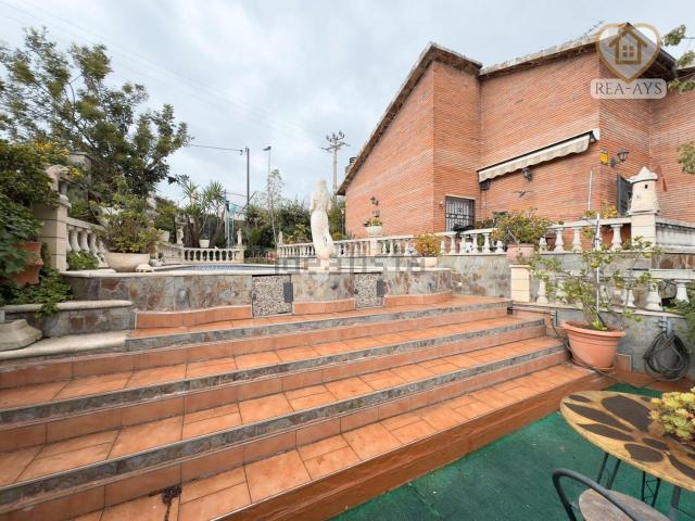 Chalet, Sant Vicenç Dels Horts