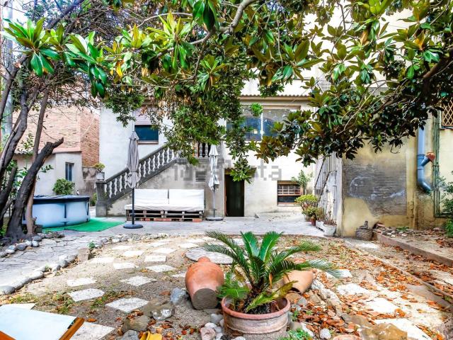 Chalet, Sant Vicenç Dels Horts