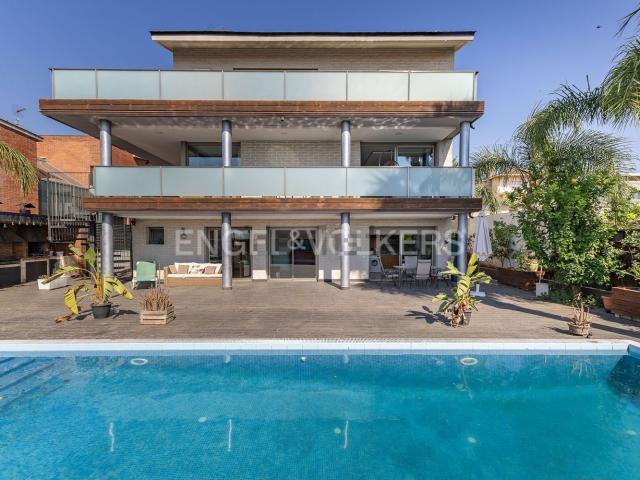 Chalet, Sant Boi de Llobregat