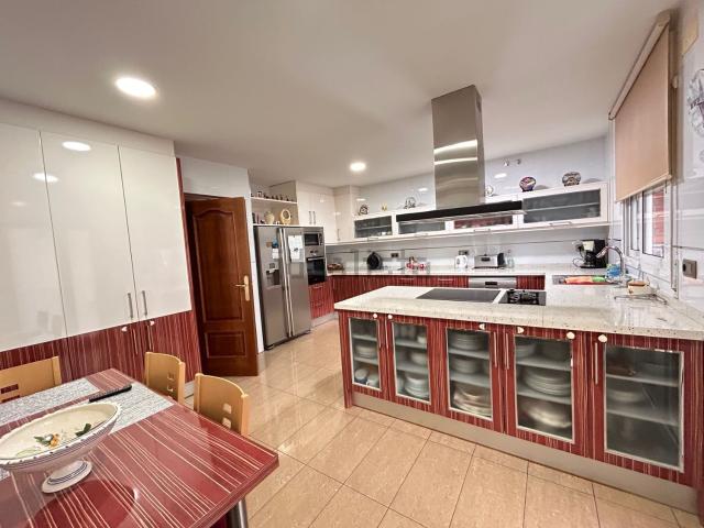 Chalet, Sant Boi de Llobregat
