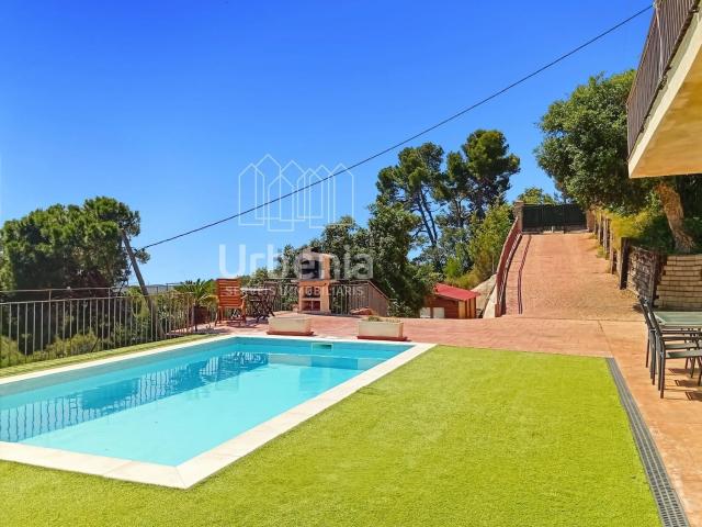 Chalet, Sant Cebrià de Vallalta