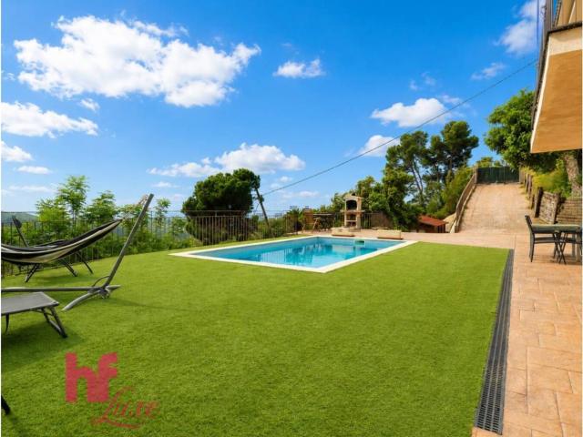 Chalet, Sant Cebrià de Vallalta