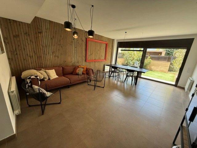 Chalet, Sant esteve de Palautordera