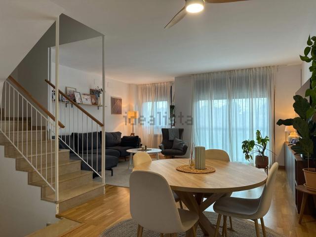 Chalet, Sant esteve Sesrovires