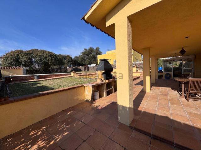 Chalet, Sant Feliu de Buixalleu