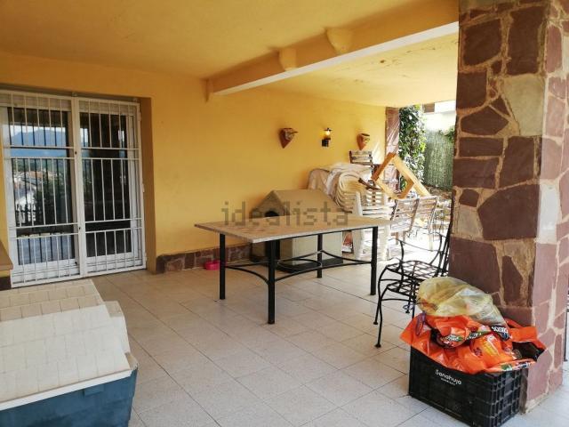 Chalet, Sant Feliù de Codines