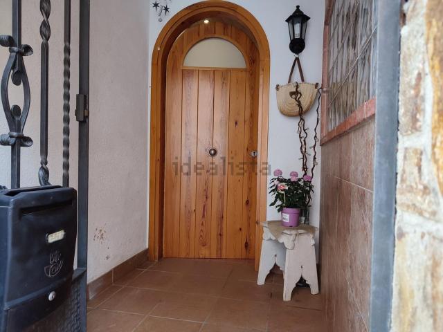 Chalet, Sant Feliù de Codines