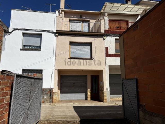 Chalet, Sant Feliù de Codines