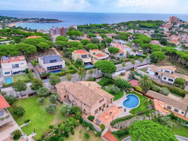 Chalet, Sant Feliu de Guíxols