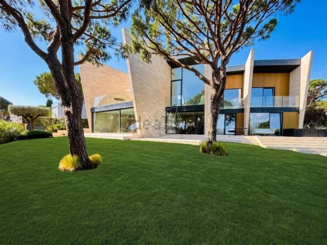 Chalet, Sant Feliu de Guíxols