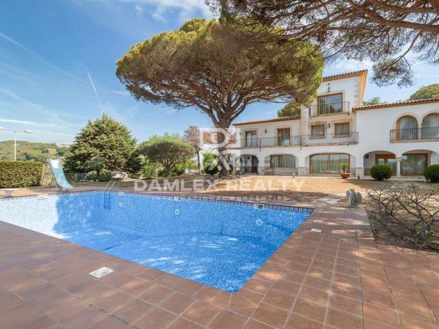 Chalet, Sant Feliu de Guíxols