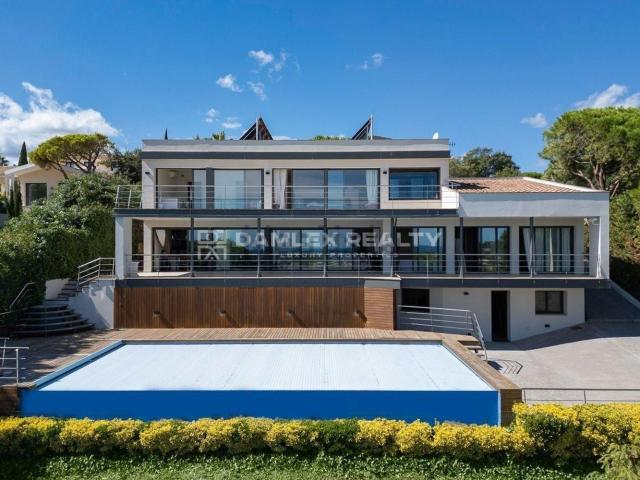 Chalet, Sant Feliu de Guíxols