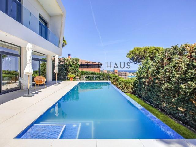 Chalet, Sant Feliu de Guíxols