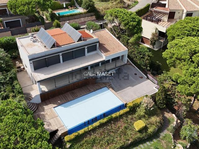 Chalet, Sant Feliu de Guíxols