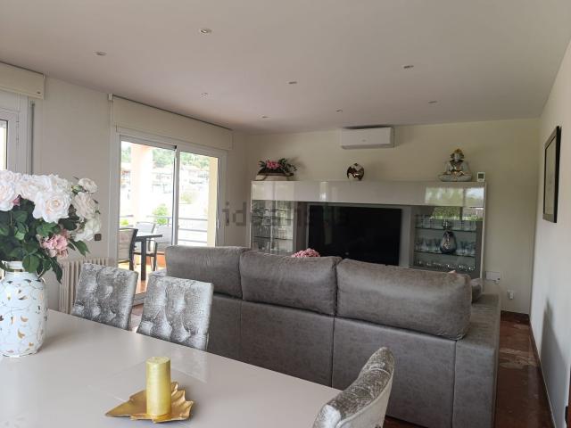 Chalet, Sant Fost de Campsentelles