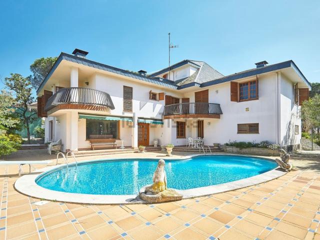 Chalet, Sant Fost de Campsentelles
