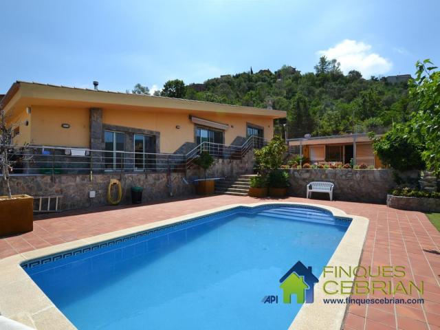 Chalet, Sant Fost de Campsentelles