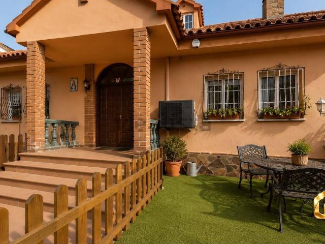 Chalet, Sant Fost de Campsentelles