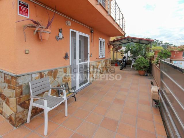 Chalet, Sant Fost de Campsentelles