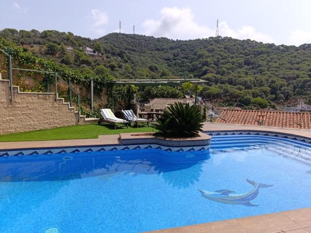Chalet, Sant Fost de Campsentelles