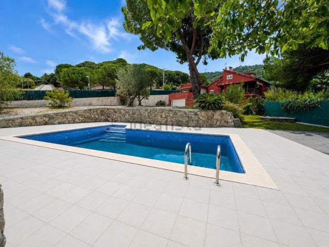 Chalet, Sant Fost de Campsentelles