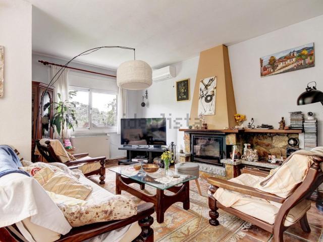 Chalet, Sant Fost de Campsentelles