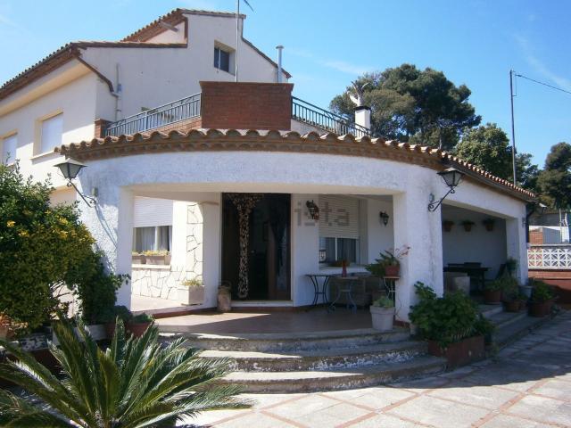 Chalet, Sant Fost de Campsentelles