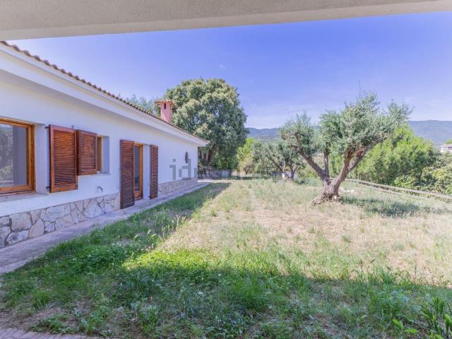 Chalet, Sant Iscle de Vallalta