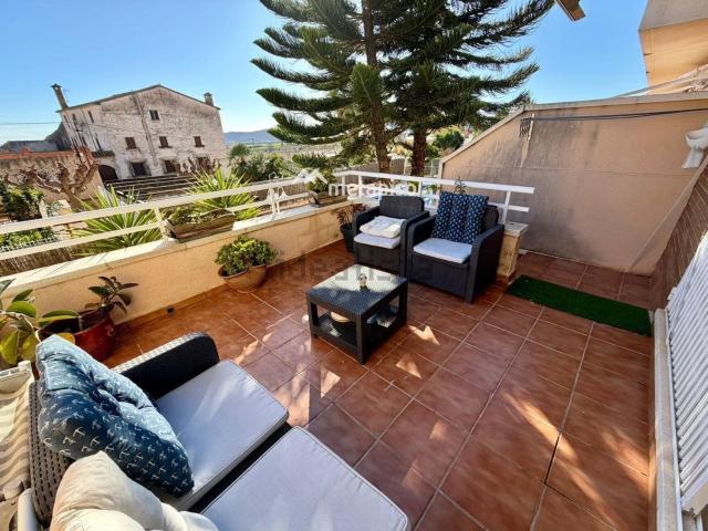 Chalet, Sant Jaume Dels Domenys
