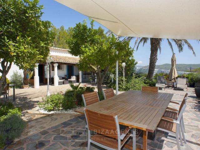 Chalet, Sant Joan de Labritja