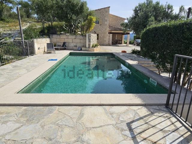Chalet, Sant Joan