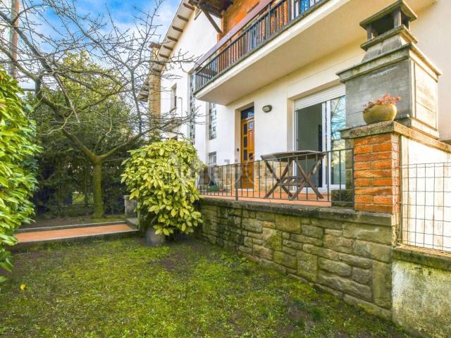 Chalet, Sant Julià de Vilatorta