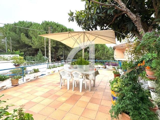 Chalet, Sant Julià de Ramis