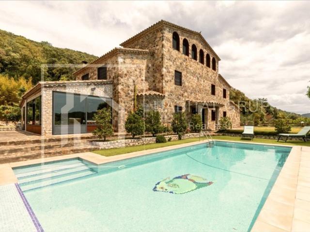 Chalet, Sant Juliá del Llor i Bonmati
