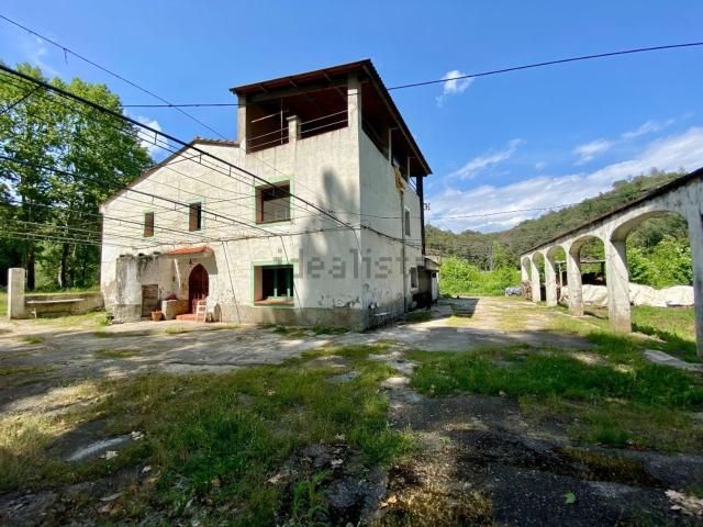 Chalet, Sant Juliá del Llor i Bonmati