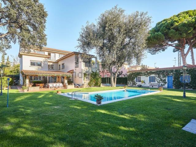 Chalet, Sant Just Desvern