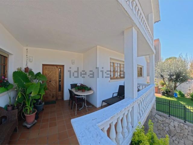 Chalet, Sant Just Desvern